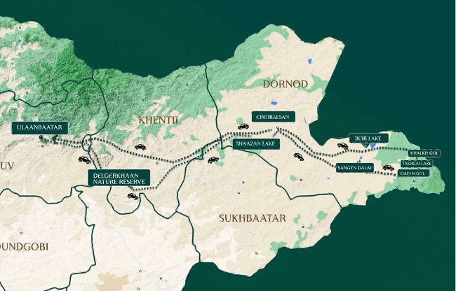 Migratory Map Map of a birdwatching and ecological tour route across Mongolia, highlighting key flyways and diverse habitats.